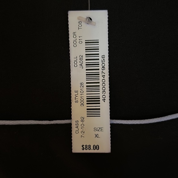 NET Whbm Black dress with square neckline and flare sleeve - Picture 8 of 9